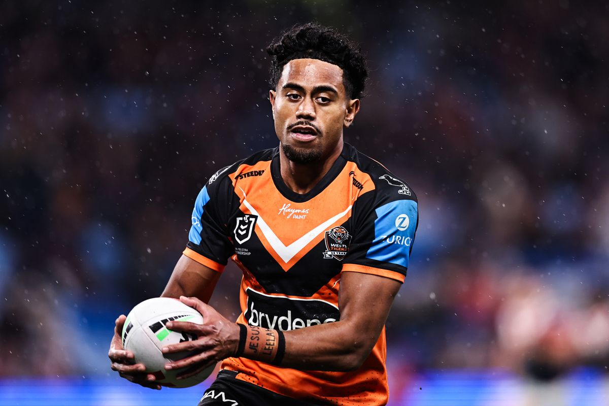 Dragons square up Bula as ‘franchise’ target if he can’t strike Tigers bargain Image