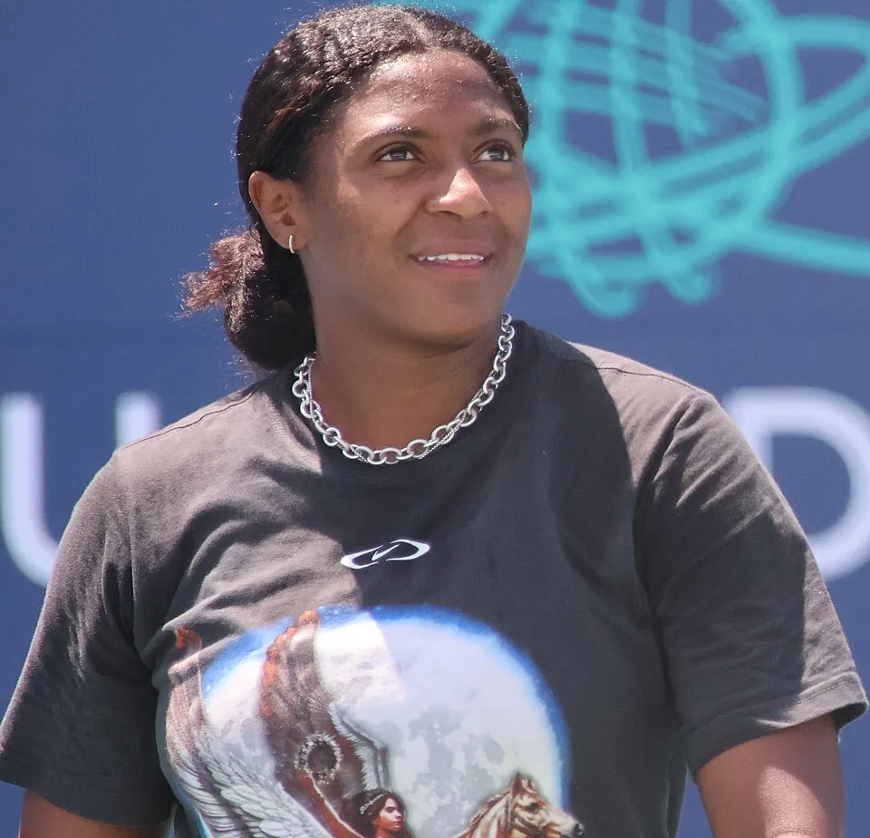 Hailey Baptiste stuns Aryna Sabalenka in the quarterfinals of Madrid Image