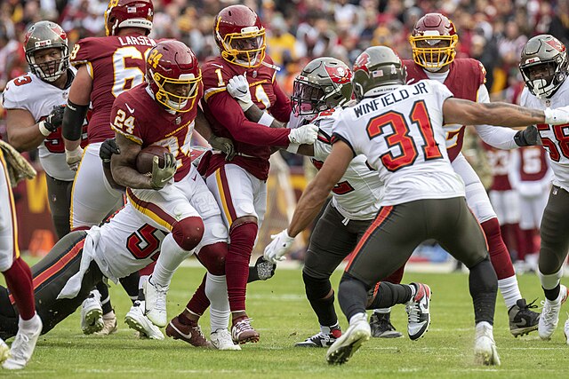 Antoine Winfield Jr. becomes highest paid defensive back ever Image