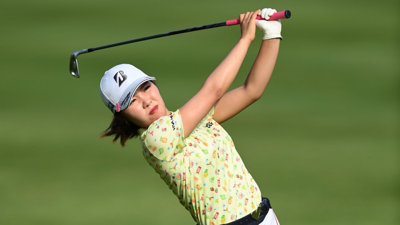 Ayaka Furue leads after first round of 2022 Evian Championship Image
