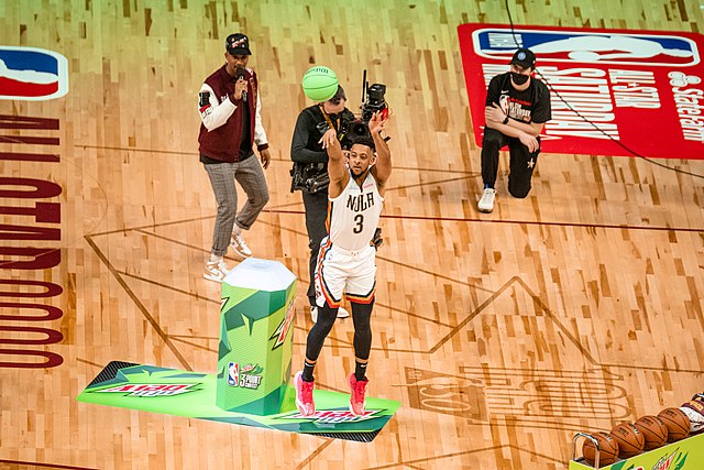 Pelicans set franchise record for most three-pointers in a game Image