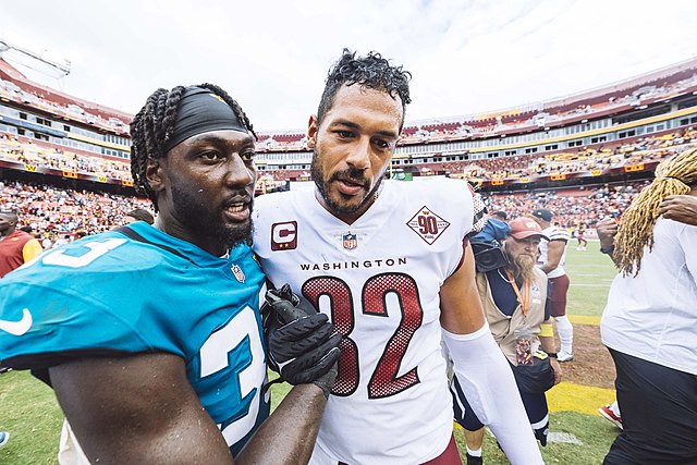 Jaguars defense shines on Thursday night primetime in the Big Apple Image