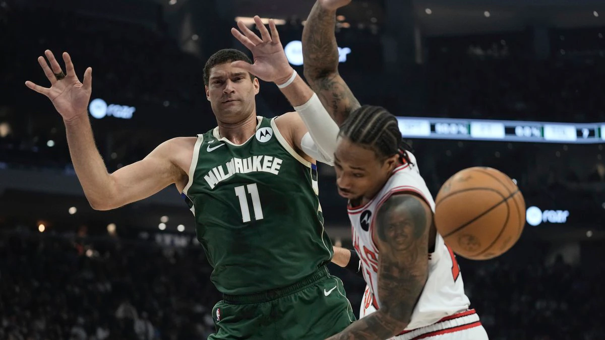 Bucks clinch one-seed behind 13-point rout of Bulls Image