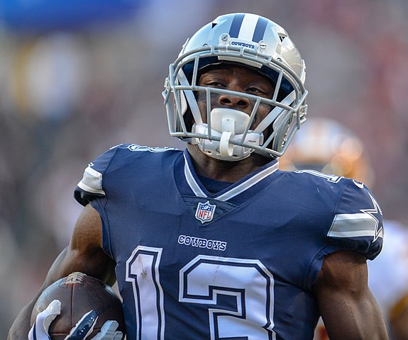 Raiders sign wide receiver Michael Gallup Image