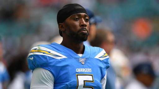 NFLPA investigates injury to Chargers quarterback Tyrod Taylor Image