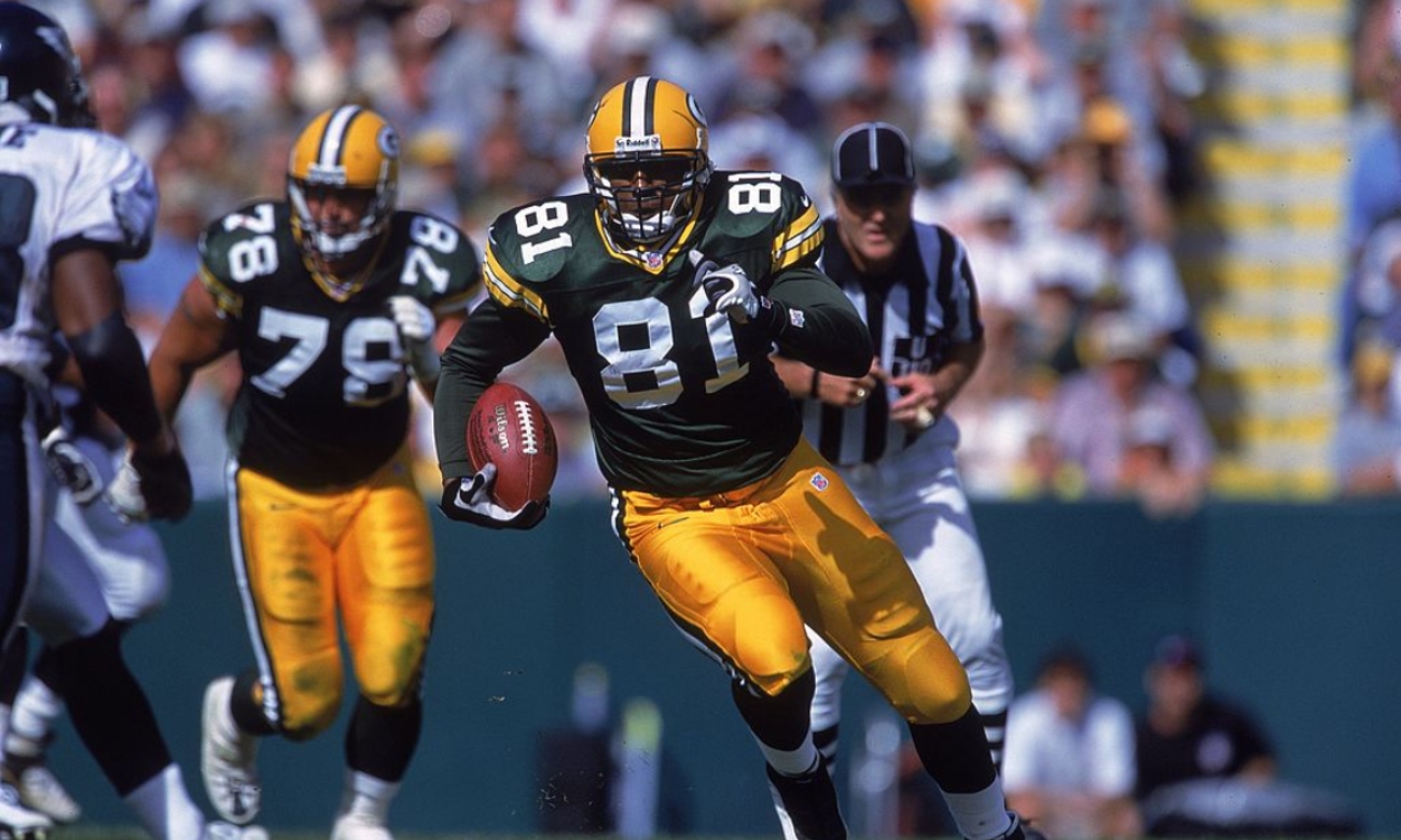 Former NFL tight end Tyrone Davis passes away at age 50 Image