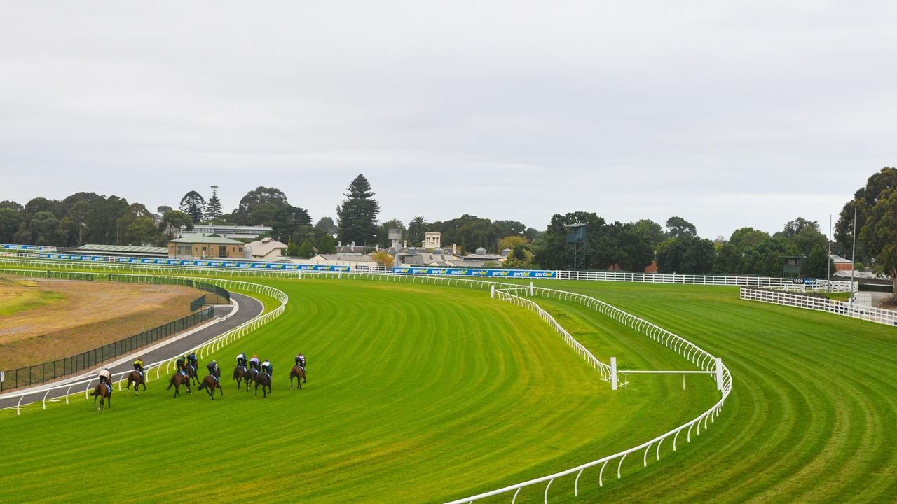 FREE: Caulfield Heath Tip Sheet & Staking Plan: Wednesday 20th November Image