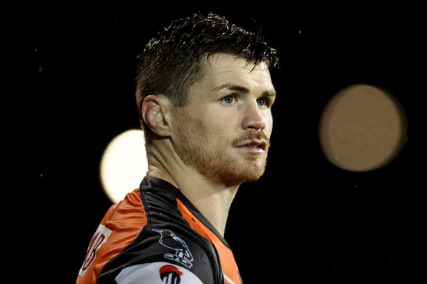 Bateman off to the Super League—but he'll be back at Tigers next year Image