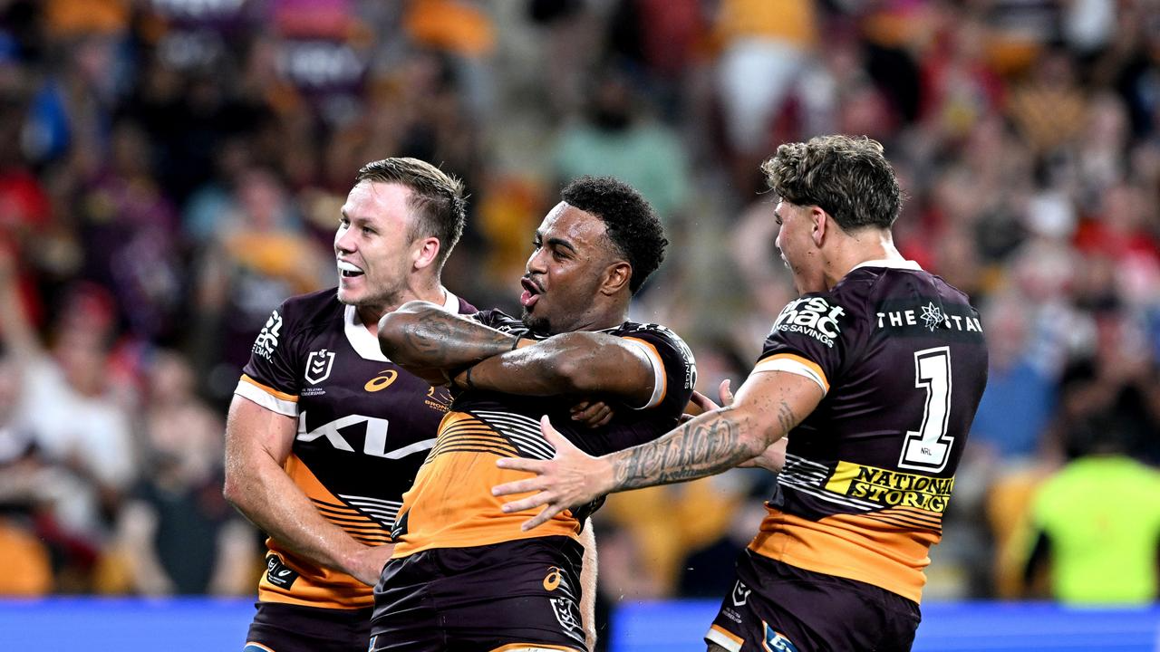 Broncos look to secure the future with $5m Walsh and Mam deals Image