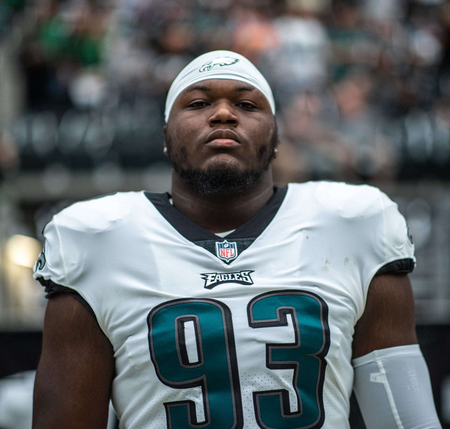 Twenty-eight highest paid NFL defensive players to switch teams in 2025 free agency Image