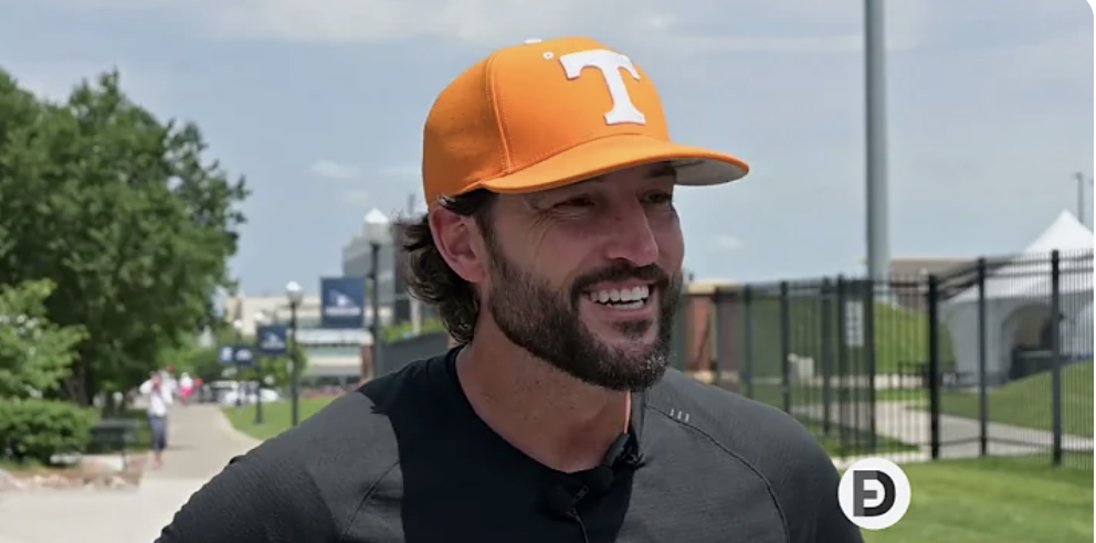 Giants name Tony Vitello new manager Image