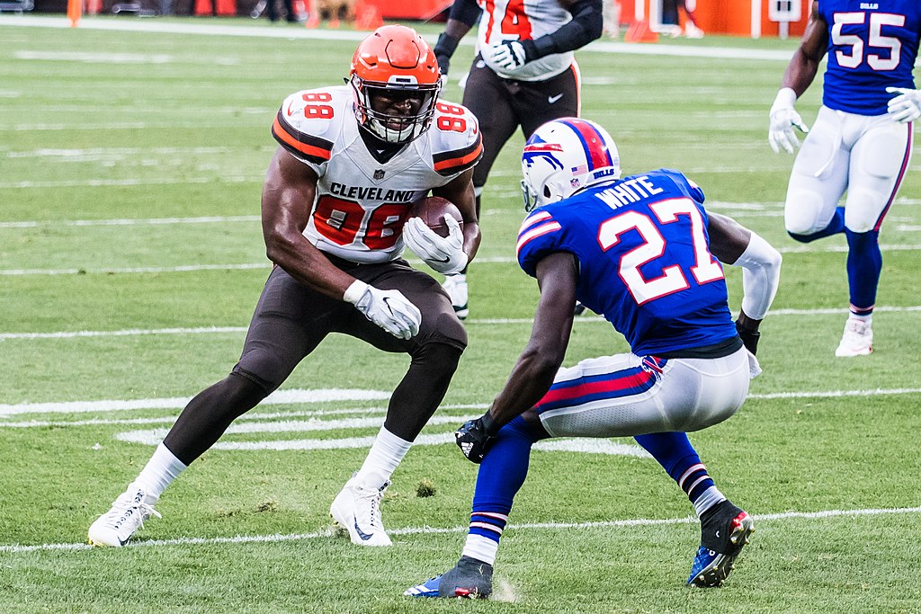 Bills bring back cornerback Tre'Davious White for a second time Image