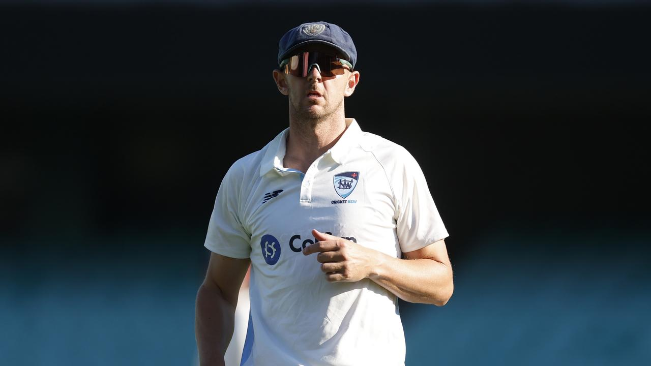 Australia's fast bowling stocks rocked by Hazlewood, Abbott injuries Image