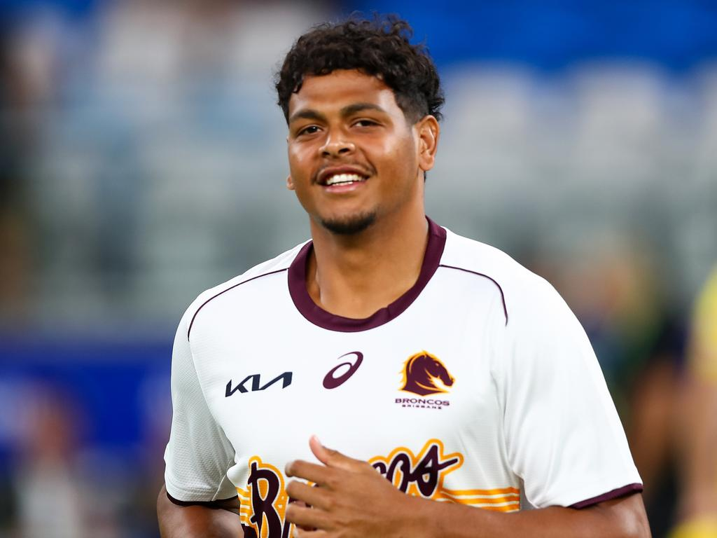 Eleventh-hour Cobbo twist: Dolphins beat Cowboys to signing punch Image