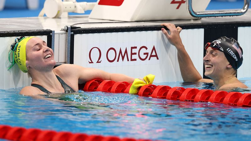 Titmus Ledecky After 400m Race
